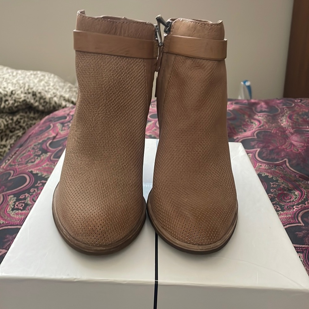 Brown suede dolce vita ankle cowboy boot